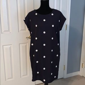 Navy blue polka dot dress with pockets!